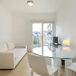 Prestige By Quokka 360 - Spacious Flats With Private Terraces *