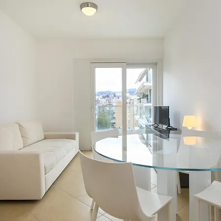 Prestige By Quokka 360 - Spacious Flats With Private Terraces *
