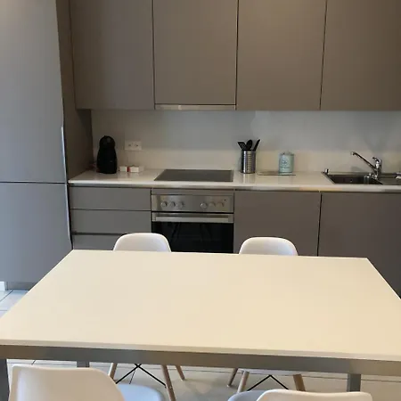 Prestige By Quokka 360 - Spacious Flats With Private Terraces * ルガーノ