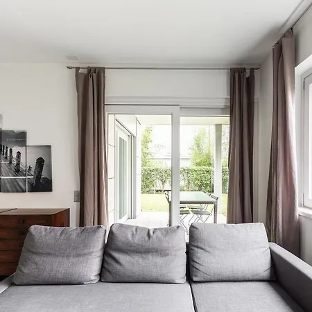 アパート Prestige By Quokka 360 - Spacious Flats With Private Terraces ルガーノ