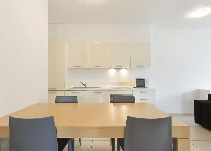 Prestige By Quokka 360 - Spacious Flats With Terraces アパート *