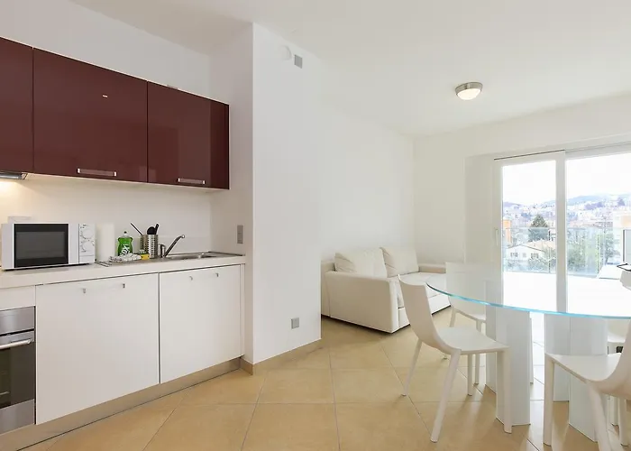 Prestige By Quokka 360 - Spacious Flats With Terraces アパート