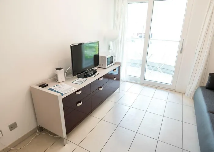 Prestige By Quokka 360 - Spacious Flats With Terraces アパート ルガーノ